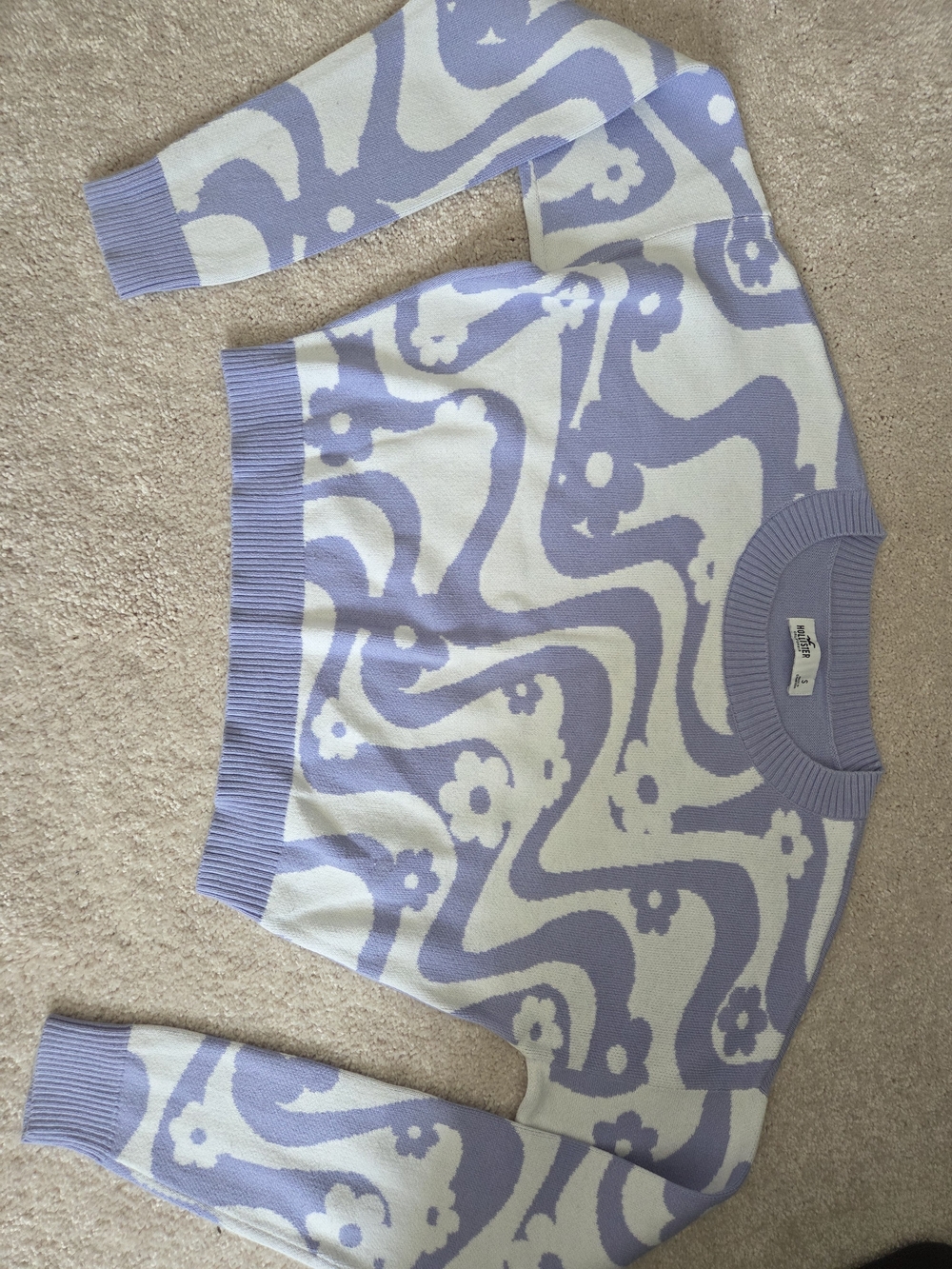 Hollister Lavender and White Floral Sweater
